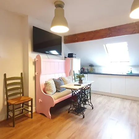 The Loft At York House-3